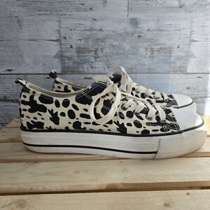Olivia Miller Canvas Low Top Animal Print Sneakers Cow Print Size 10